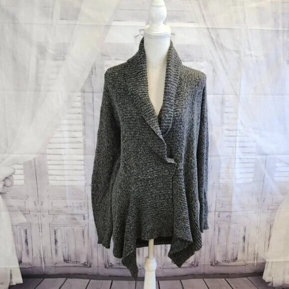 Simply Vera Vera Wang Hanky Hem Cardigan - Picture 1 of 4